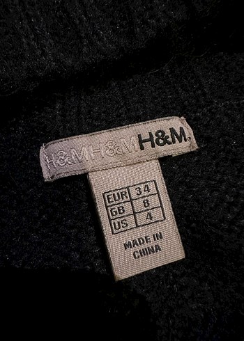 H&M Siyah Nakışlı Boğazlı Uzun Kollu Triko elbise