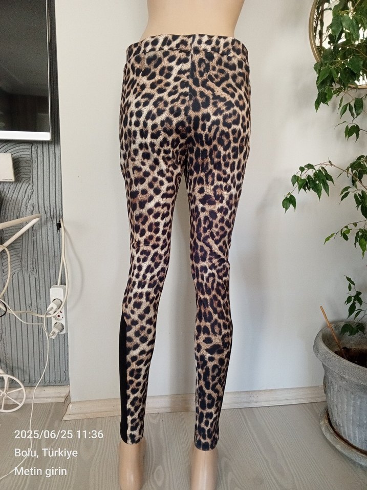 #TÜVİD MARKAKahverengi Leopar Desenli Kadın Tayt - Görsel 2