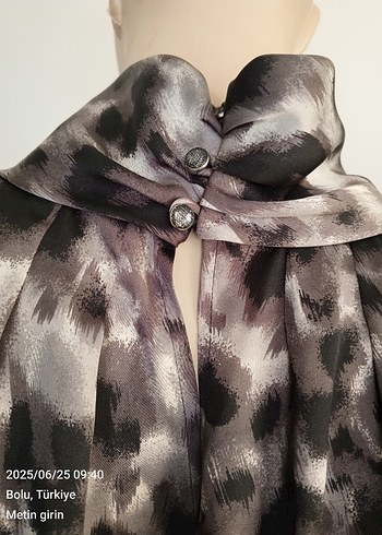 #Tüzün marka Gri Leopar Desenli saten Yüksek Yakalı Bluz - Görsel 5