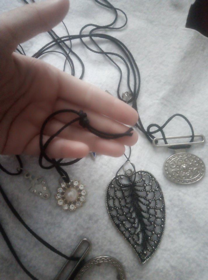 Toplu satış-8 kolye - Görsel 4