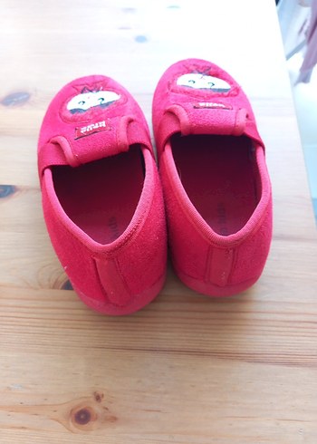 Kız Çocuk Kirmizi Terlikler - Görsel 2