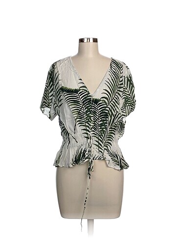 H&M Bluz %70 İndirimli.