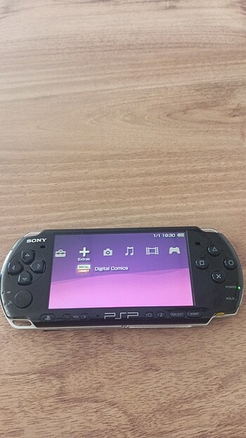PSP 3004 temiz herşeyi tam 