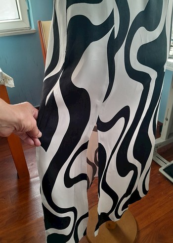 Zebra Desenli Uzun Drapeli Etek saten etek - Görsel 3