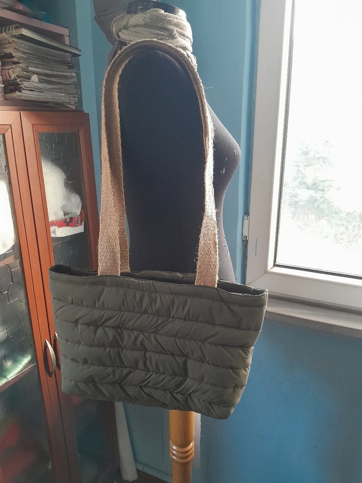 Haki yesil Kadın Günlük şişme mont Kumaştan Omuz Çantası - Görsel 2