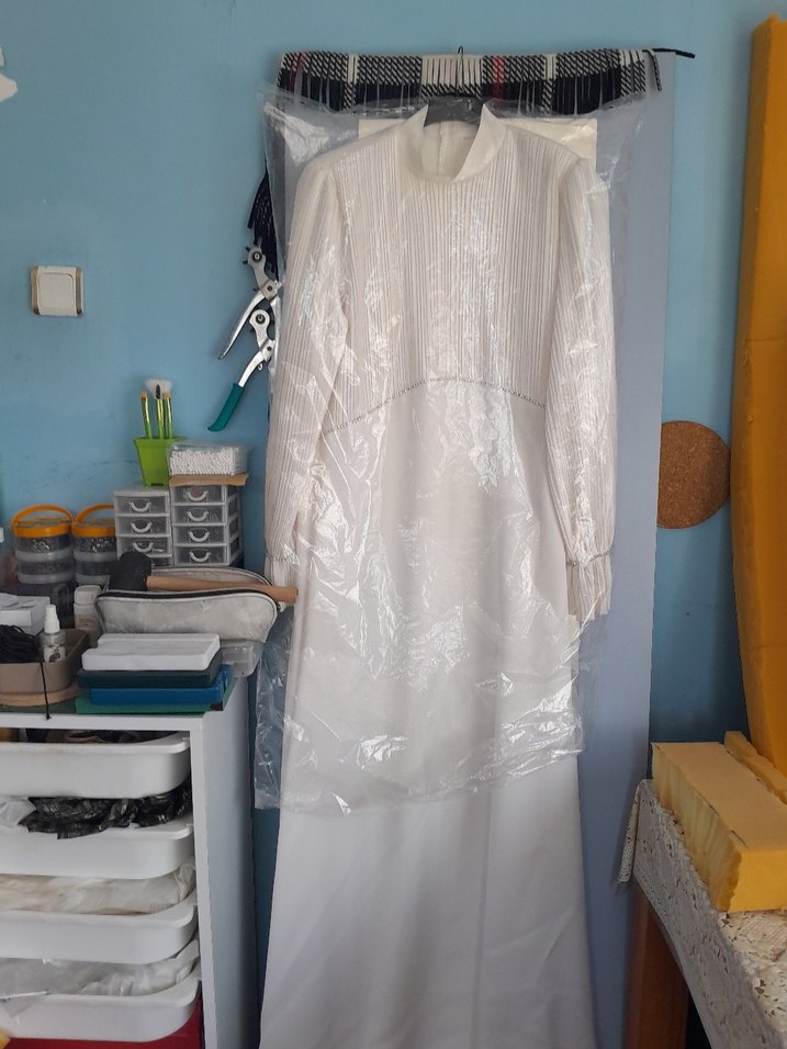 Uzun Kollu Beyaz Vintage Düğün Elbisesi - Görsel 3