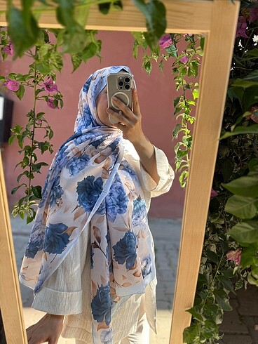 Diğer Çiçek Desen Soft Şal