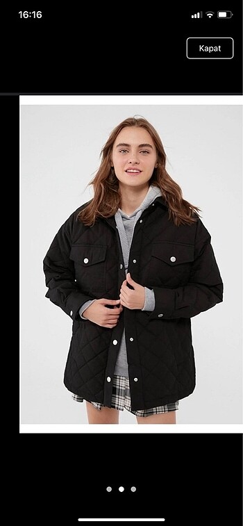 Stradivarius Kapitone mont