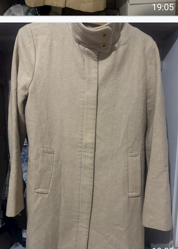 Bej Renkli Yarım Dik Yaka Kaban - Görsel 4