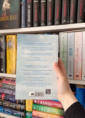 Kitap Çarpık aşk