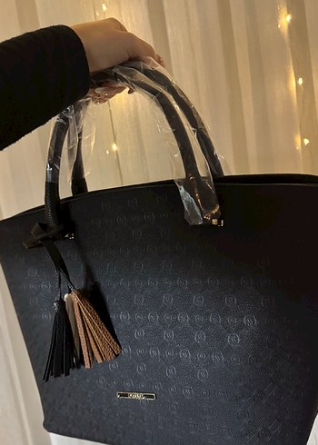 Deri Püsküllü Siyah Kadın Çanta - Görsel 2