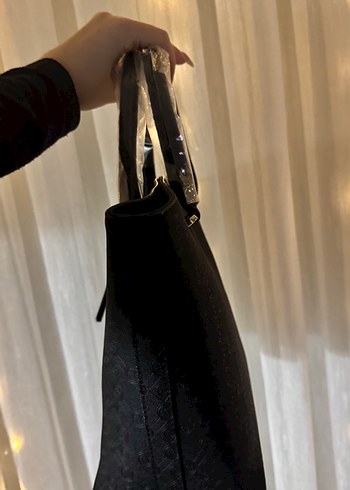 Deri Püsküllü Siyah Kadın Çanta - Görsel 3