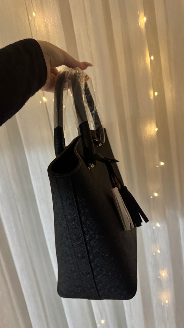 Deri Püsküllü Siyah Kadın Çanta - Görsel 4