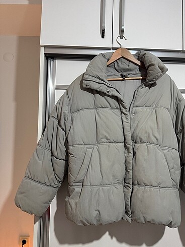 l Beden gri Renk H&M Şişme Mont