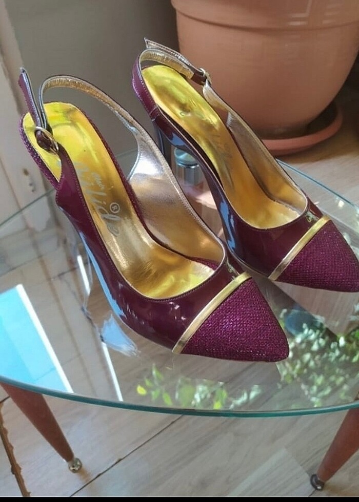 Topuklu ayakkabı - Görsel 3