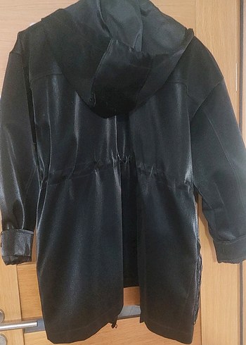 Kadın Siyah Deri Kemerli Uzun Ceket - Görsel 2