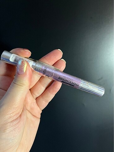 Catrice Catrice aydınlatıcı concealer