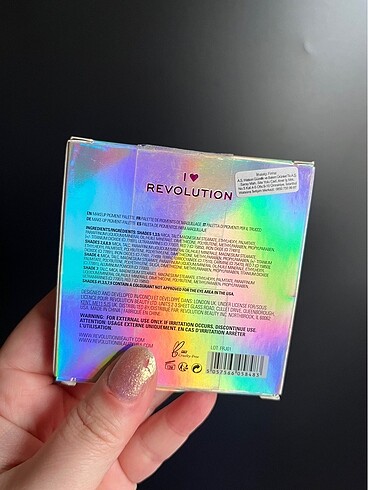 Revolution Revolution palet