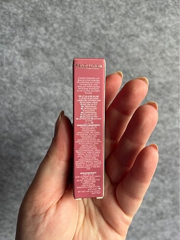 Revolution Revolution lip balm