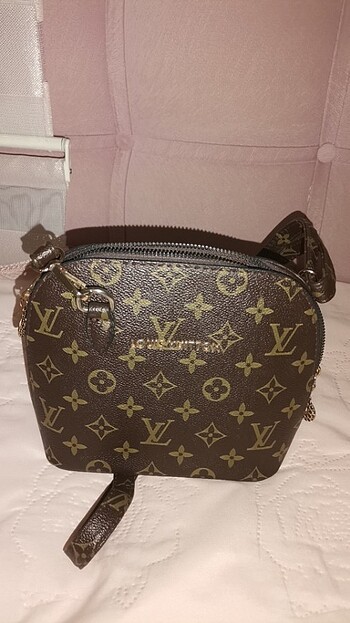 Louis vuitton çanta 