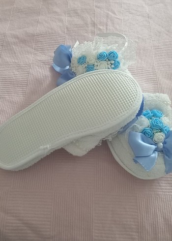 Mavi Nakışlı Dantel Detaylı Kadın Terlik - Görsel 2