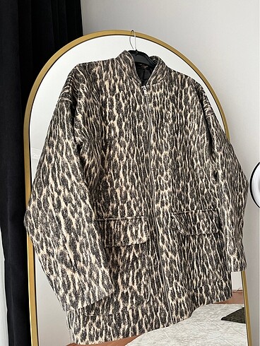 Leopar bomber ceket