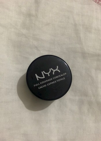 NYX yeşil corrector