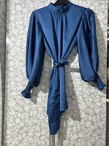 Saten tunik
