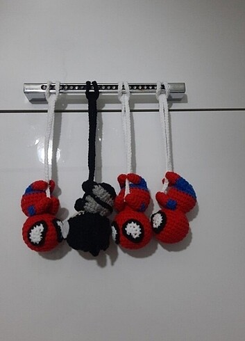 Spiderman araba süsü
