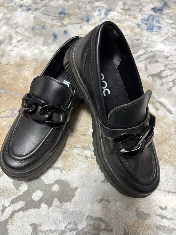 Siyah Zincirli Kadın Günlük Loafer - Görsel 2