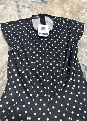 Puantiye Desenli Siyah Uzun Elbise - Görsel 2