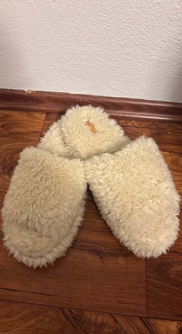 Kadın Beyaz Peluş Dolgulu Terlik - Görsel 2