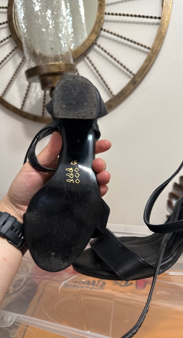 Siyah Tokalı İnce Topuklu Kadın Ayakkabı - Görsel 5