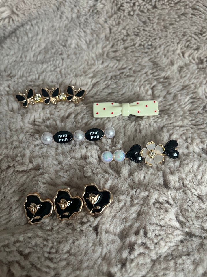 Boncuklu Çoklu Kelebek ve İnci Saç Tokası Seti - Görsel 3