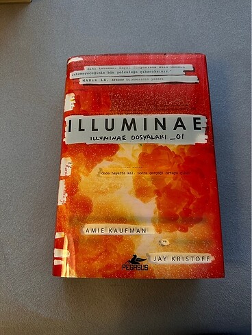 ILLUMINAE kitap