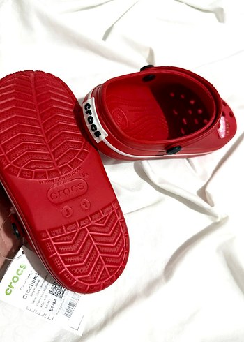 Kız Çocuk Kırmızı Kaydırmaz Terlikler - Görsel 6