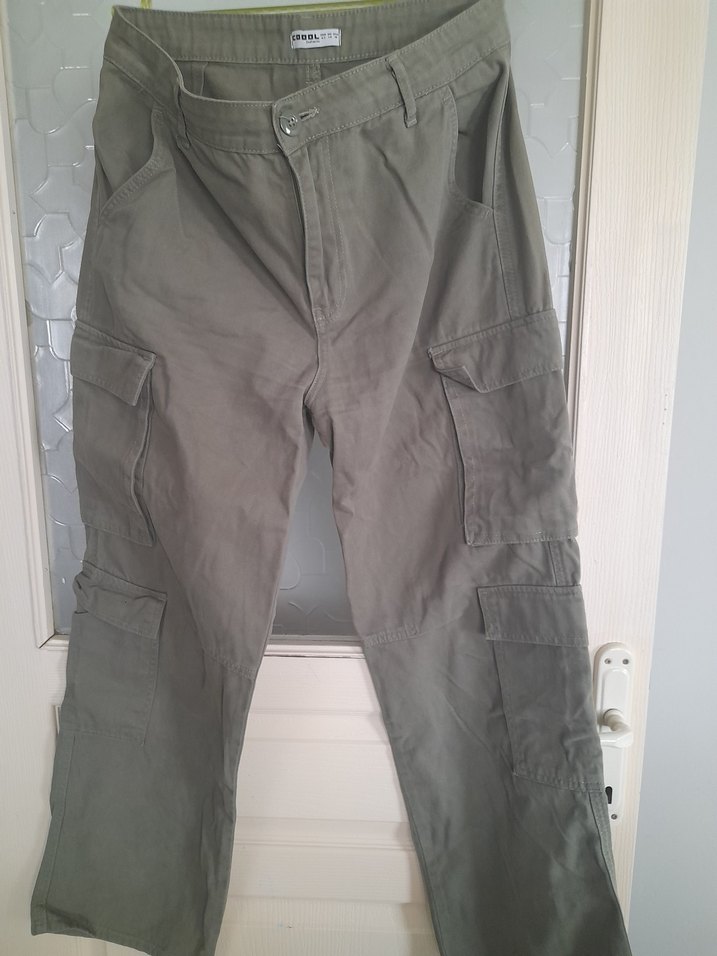 Haki Keten Kemerli Rahat Kesim Kadın Pantolon - Görsel 2