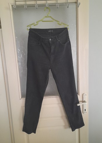 Regular Fit siyah Kadın Jean Pantolon - Görsel 4