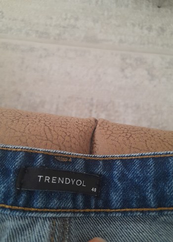 Kadın Beyaz Baskılı Bol Kesim Midi Kot Pantolon - Görsel 4