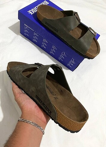 Birkenstock Arizona Haki ????

36 37 38 39 40 41 42 43 44 Numara - Görsel 6