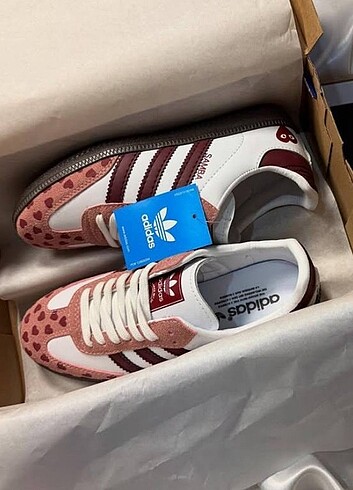Diğer Adidas Samba Ayakkabı