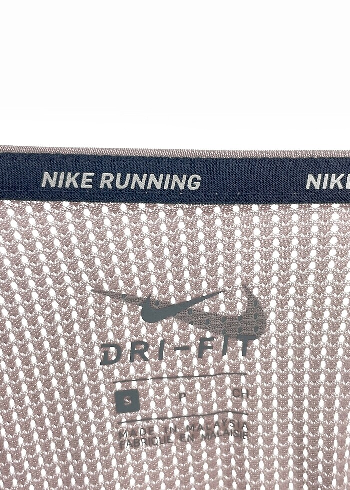 Nike T-shirt %70 İndirimli. - Görsel 4