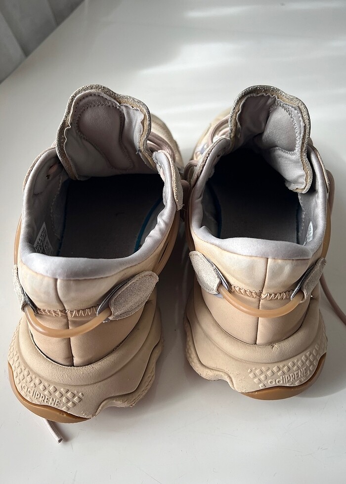 Adidas spor ayakkabı - Görsel 4