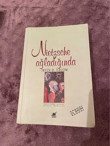 Nietzsche ağladığında