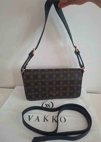 Vakko Monogramli Sik Capraz Canta