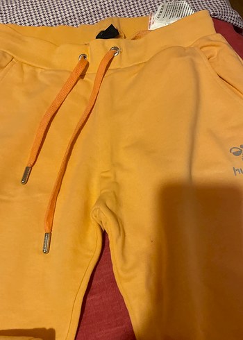 Bayan  turncu resimde öyle çıkmışRahat Kesim Eşofman Altı - Görsel 3