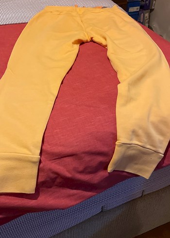 Bayan  turncu resimde öyle çıkmışRahat Kesim Eşofman Altı - Görsel 6