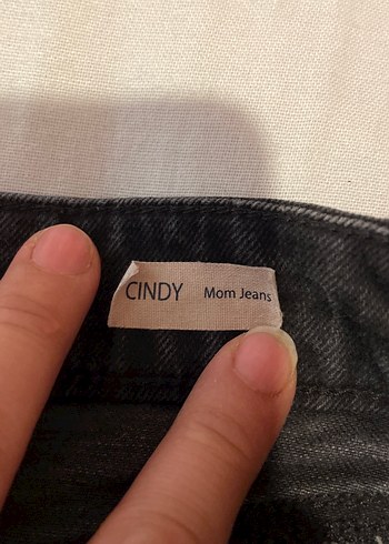 Gri Yırtık Detaylı Salaş Kadın Jean - Görsel 12