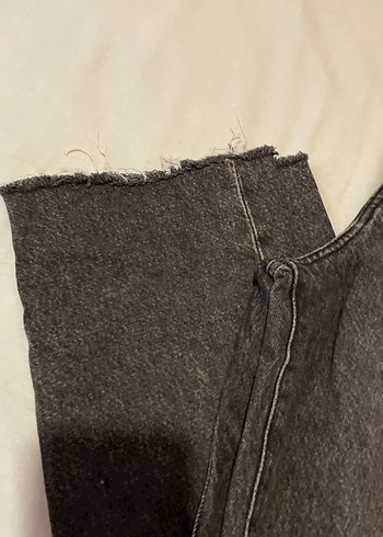 Gri Yırtık Detaylı Salaş Kadın Jean - Görsel 7