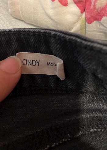 Kadın Siyah Kemerli Denim Pantolon - Görsel 5